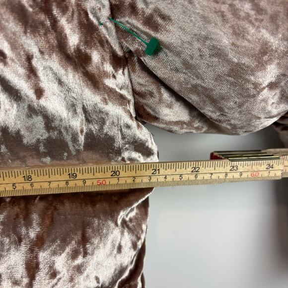 Fabletics Wander Crushed Velour Cropped Puffer Jacket Pink S - Picture 9 of 10